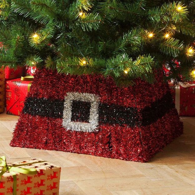 Picture of RED TINSEL TREE SKIRT - 50 X 32CM