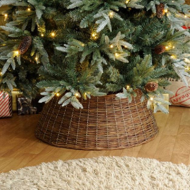 Picture of BROWN WILLOW CHRISTMAS TREE SKIRT - 70 X 28 CM