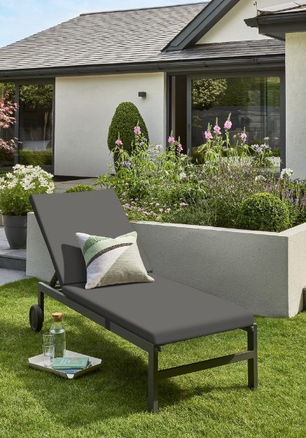 Picture of TITCHWELL SUNLOUNGER & CUSHION