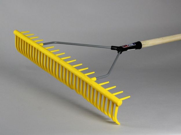 Picture of 48TH HAY RAKE HANDLED PVC